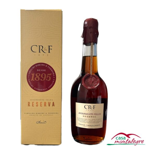 Aguardente Carvalho Ribeiro & Ferreira